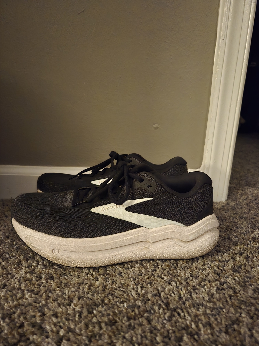 Brooks Ghost 2 Max Women's Running Shoes Black Athletic Sneakers Size 8.5
